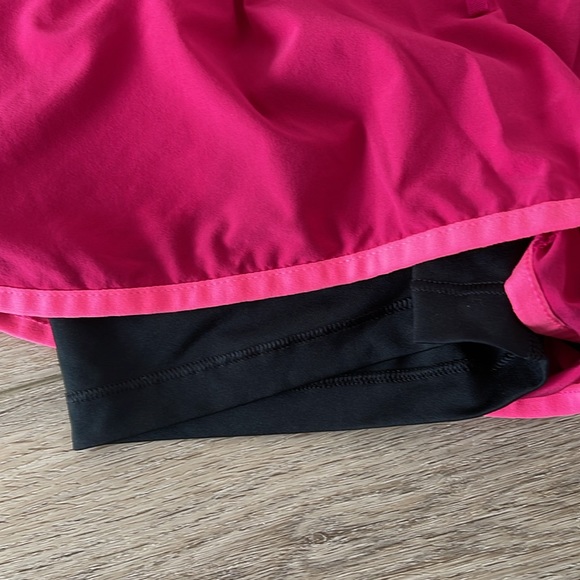 NIKE running shorts - Picture 4 of 7